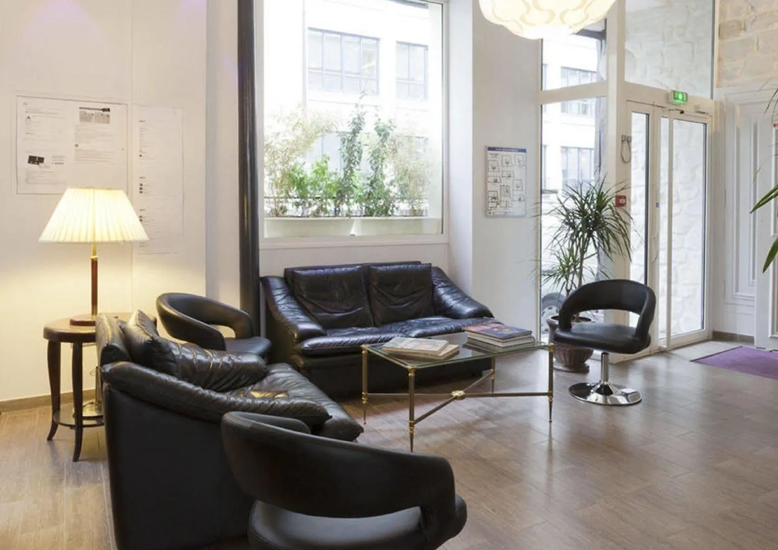 **  Hotel Sofia Parijs Frankrijk